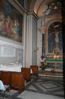 Prima cappella del transetto destro di San Giovanni in Laterano, con la tomba di Lorenzo Valla