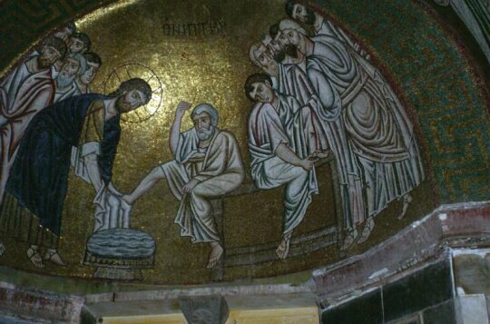 Mosaico della Lavanda dei piedi nel monastero di Ossios Loukas (secolo XI)