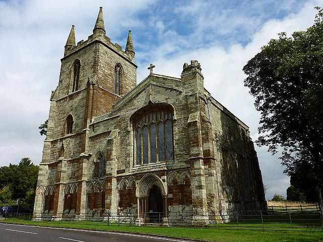 Canons Ashby Priory (dal quale furono cacciati i canonici agostiniani)