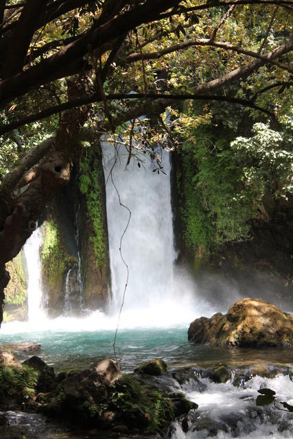 Cascate dell'Hermon, catechesi sul Salmo 133