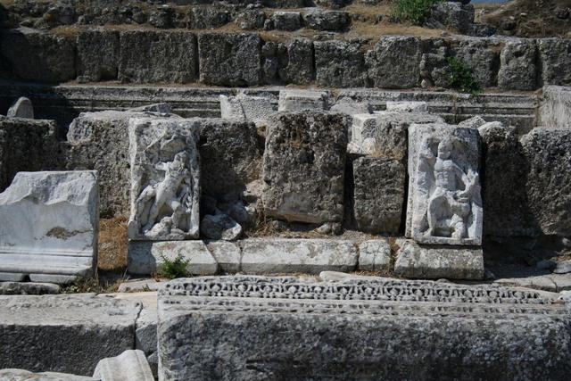 Laodicea: via colonnata romana