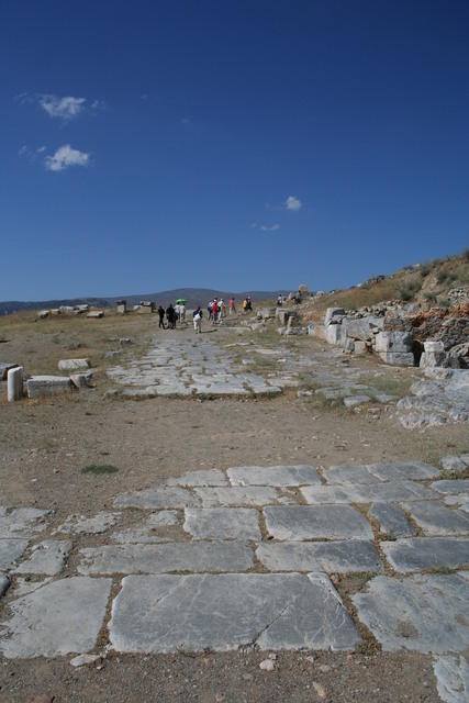 Antiochia di Pisidia, oggi Yalvaç: la via di accesso alla città, subito dopo la porta