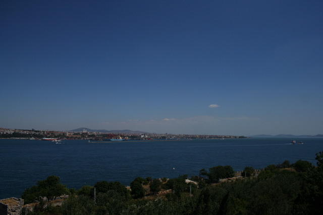 Panorama dal Palazzo di Topkapı verso Kadiköy-Calcedonia (clicca sull'immagine per una presentazione del concilio di Calcedonia)