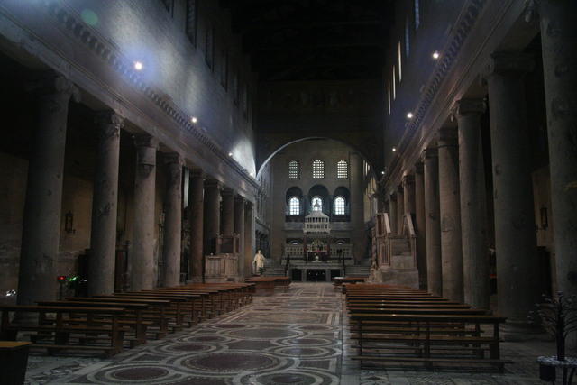 San Lorenzo fuori le mura: basilica onoriana